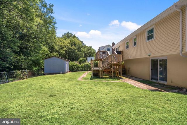13415 KINGSMAN RD, Woodbridge, VA 22193