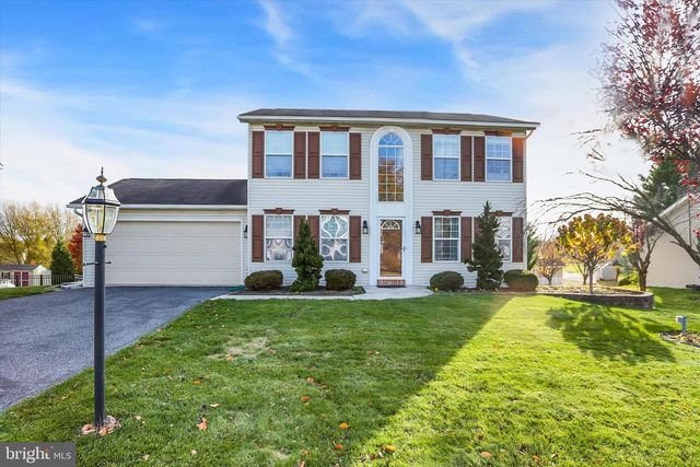 163 MARTEL CIR, Dillsburg, PA 17019