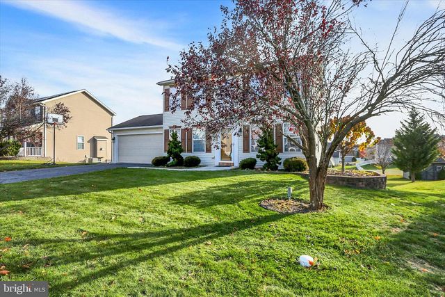163 MARTEL CIR, Dillsburg, PA 17019