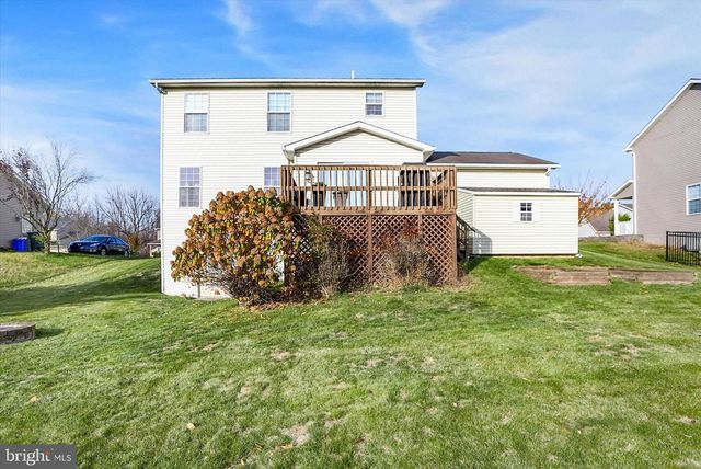 163 MARTEL CIR, Dillsburg, PA 17019