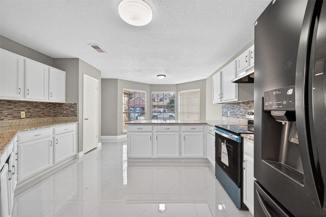 13559 Portobello Drive, Houston, TX 77083