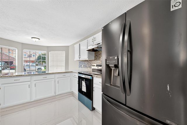 13559 Portobello Drive, Houston, TX 77083