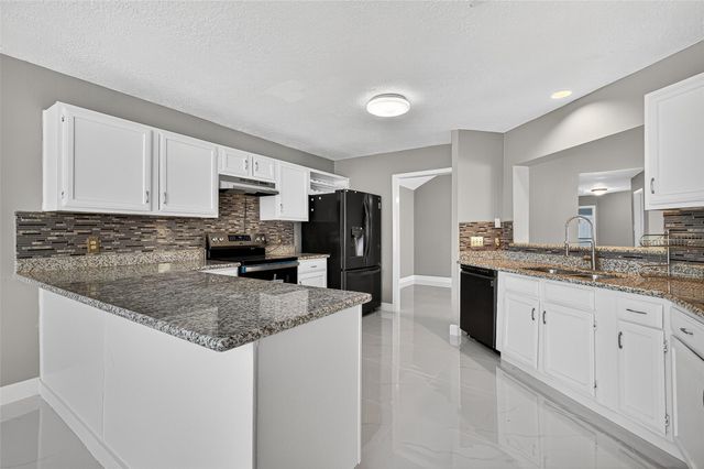 13559 Portobello Drive, Houston, TX 77083