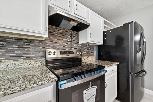 13559 Portobello Drive, Houston, TX 77083