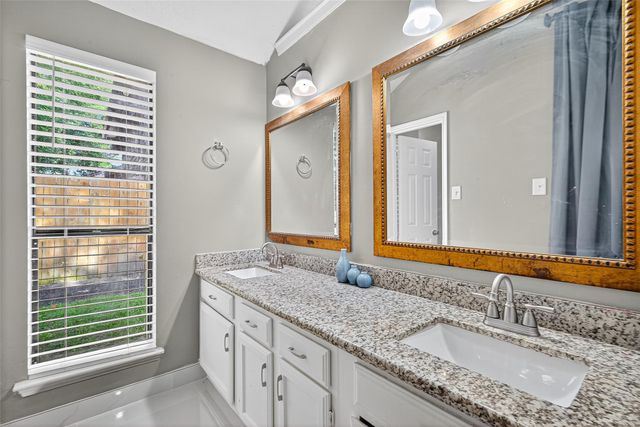 13559 Portobello Drive, Houston, TX 77083