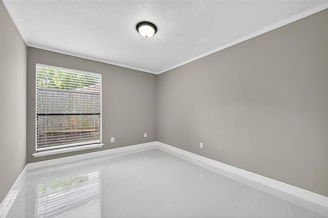 13559 Portobello Drive, Houston, TX 77083