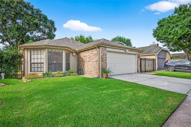 13559 Portobello Drive, Houston, TX 77083