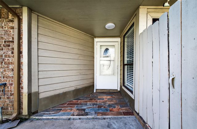 13559 Portobello Drive, Houston, TX 77083