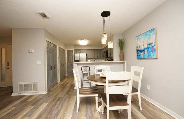 55 Bay Drive UNIT 2202, Niceville, FL 32578