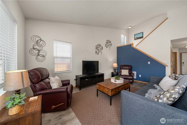 28221 241st Avenue SE, Maple Valley, WA 98038
