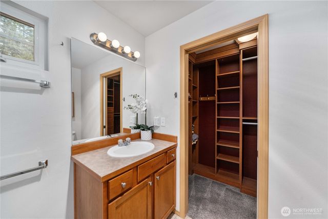 28221 241st Avenue SE, Maple Valley, WA 98038