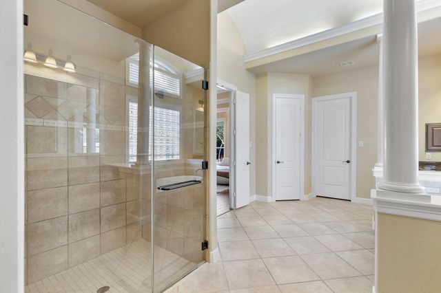 6014 Shady Alcove Court, Kingwood, TX 77345