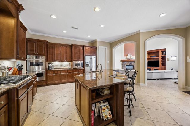 6014 Shady Alcove Court, Kingwood, TX 77345