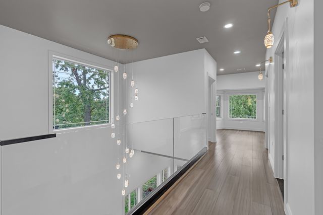 9100 Kenton Avenue, Skokie, IL 60076