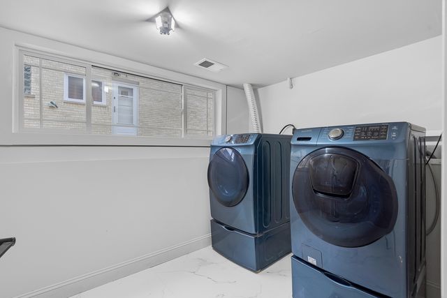 9100 Kenton Avenue, Skokie, IL 60076