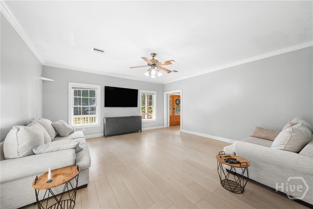 8609 Gohler Avenue, Savannah, GA 31406
