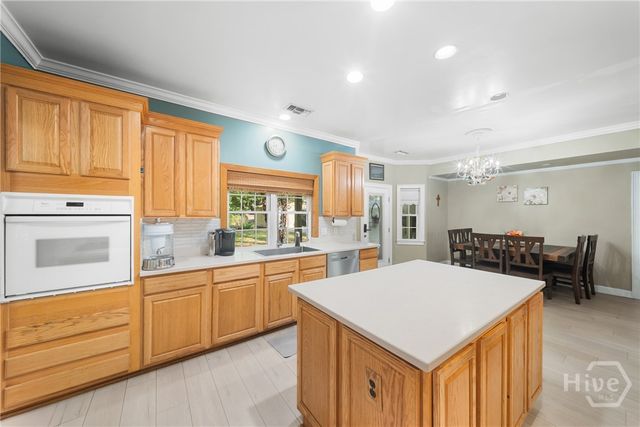 8609 Gohler Avenue, Savannah, GA 31406