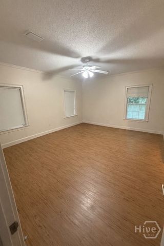8609 Gohler Avenue, Savannah, GA 31406