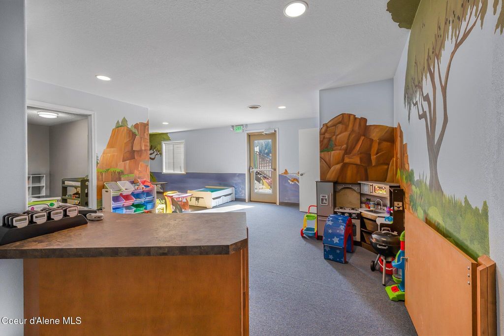 19459 W Riverview DR, Post Falls, ID 83854 photo 30