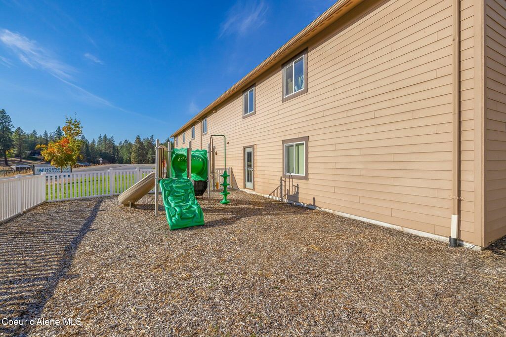 19459 W Riverview DR, Post Falls, ID 83854 photo 35