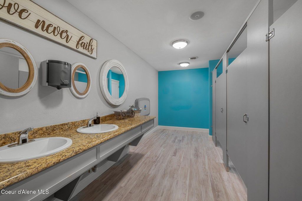 19459 W Riverview DR, Post Falls, ID 83854 photo 8