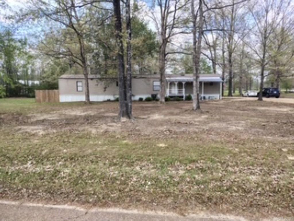 377 Ouachita 210, Camden, AR 71701