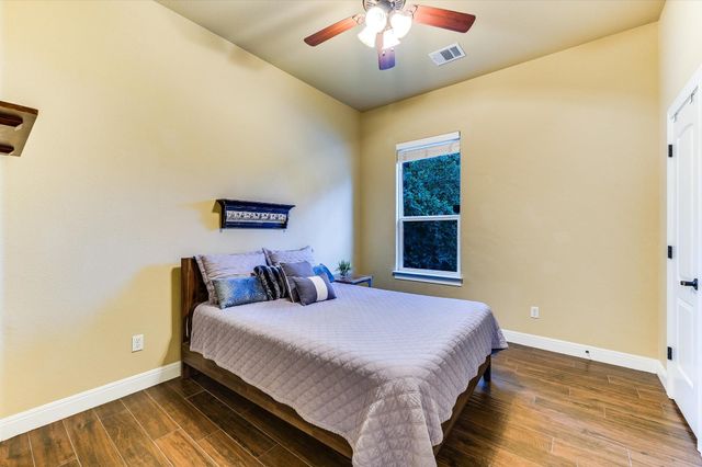344 Tahitian DR, Bastrop, TX 78602