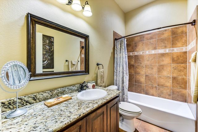 344 Tahitian DR, Bastrop, TX 78602