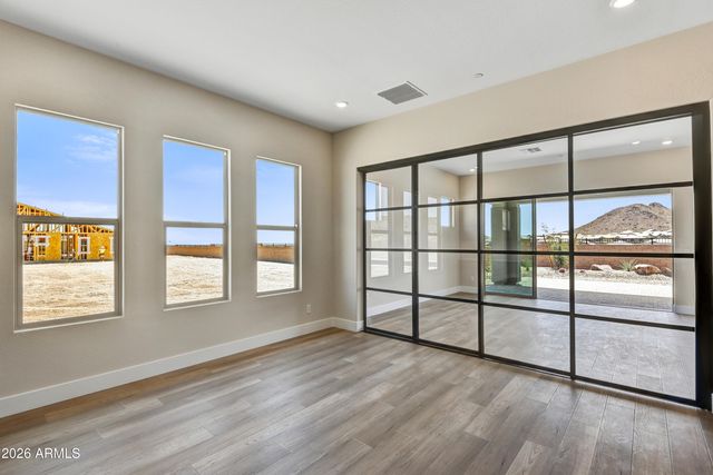33598 N CHEVELON Drive, Peoria, AZ 85383