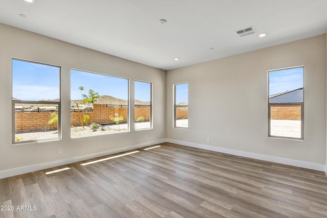 33598 N CHEVELON Drive, Peoria, AZ 85383