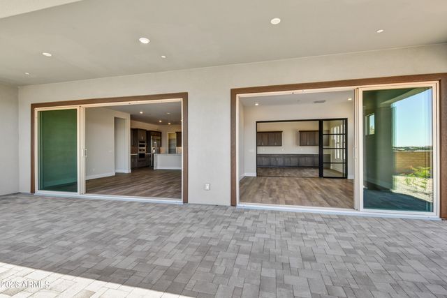 33598 N CHEVELON Drive, Peoria, AZ 85383
