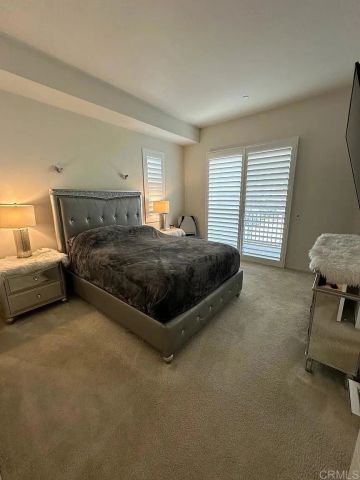 2015 Mindoro Lane 4, Chula Vista, CA 91915