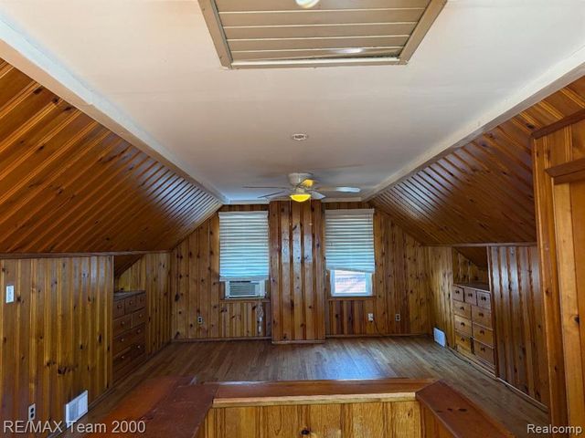 1301 Nightingale Street, Dearborn, MI 48128