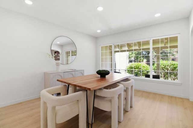 1114 Palm Avenue, San Mateo, CA 94401