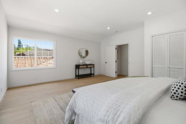 1114 Palm Avenue, San Mateo, CA 94401