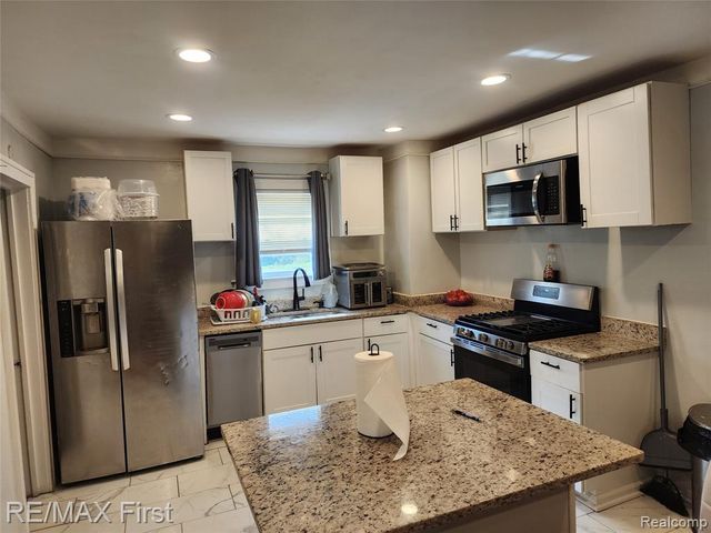 19345 Keystone Street, Detroit, MI 48234