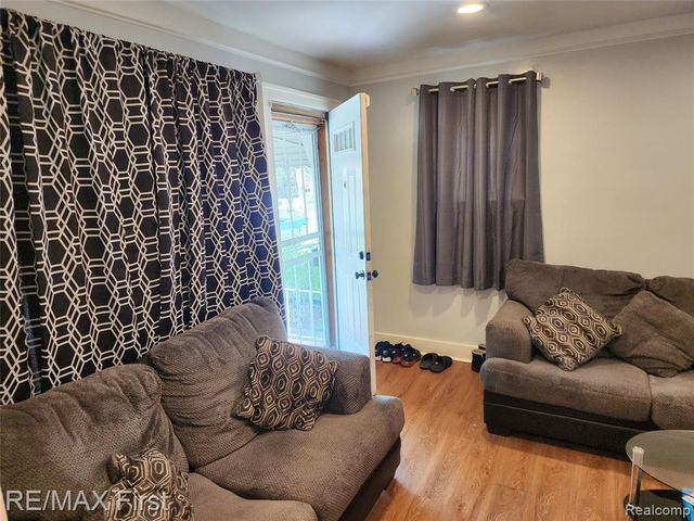 19345 Keystone Street, Detroit, MI 48234