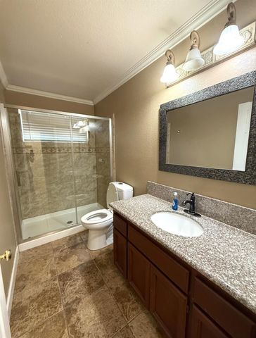 9013 Chantal Way, Sacramento, CA 95829