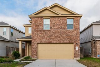 470 Major Lee LN, Jarrell, TX 76537