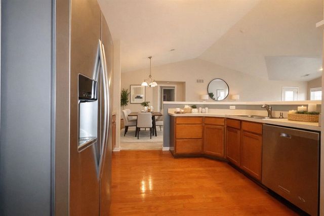 47861 Cardiff Ave, Canton, MI 48188