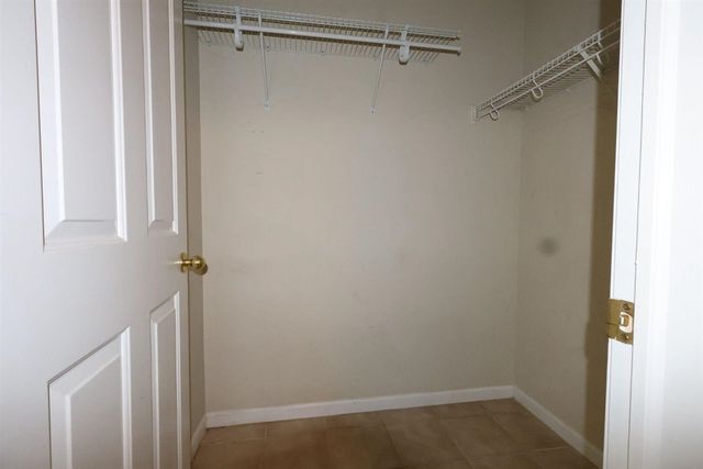 47861 Cardiff Ave, Canton, MI 48188