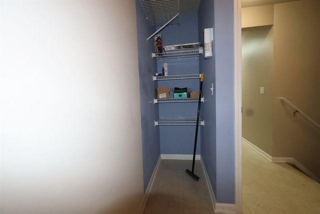 47861 Cardiff Ave, Canton, MI 48188