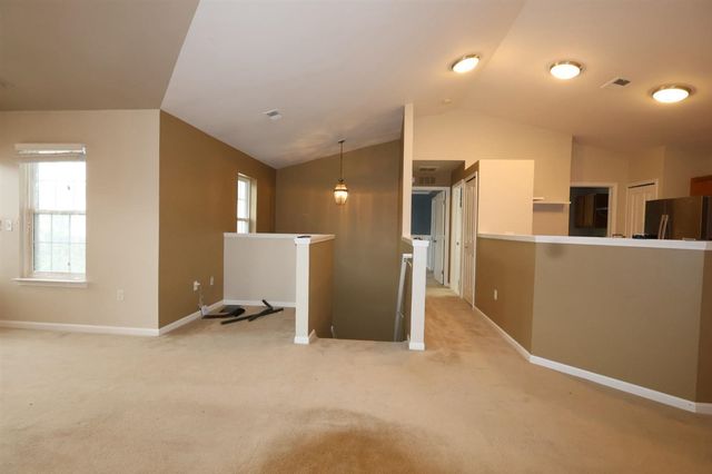 47861 Cardiff Ave, Canton, MI 48188