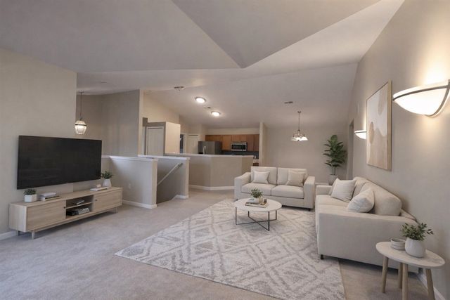 47861 Cardiff Ave, Canton, MI 48188