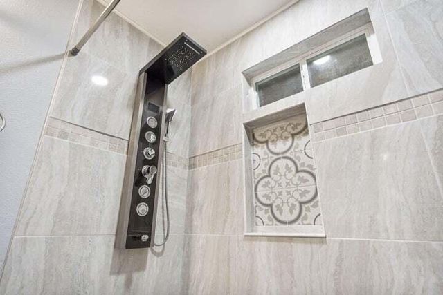 622 Lake Shore Drive, Branson, MO 65616