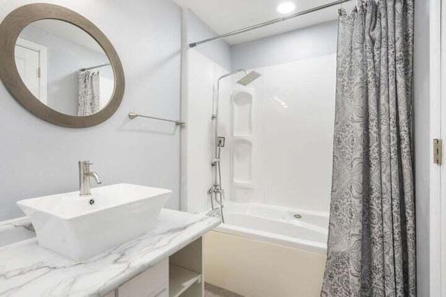 622 Lake Shore Drive, Branson, MO 65616