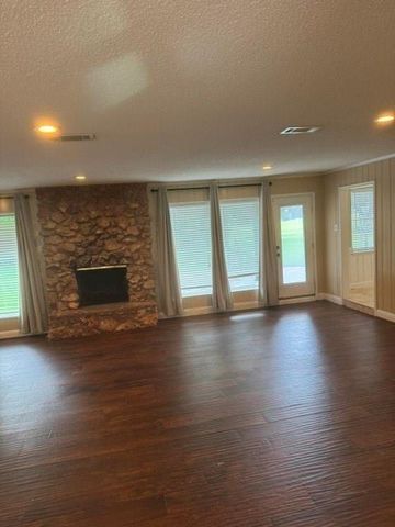 6026 Coral Ridge Road, Houston, TX 77069