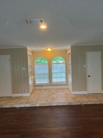6026 Coral Ridge Road, Houston, TX 77069