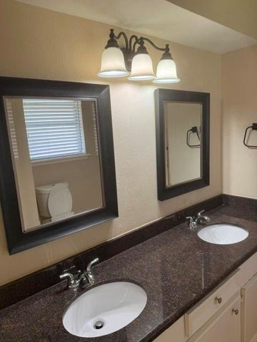 6026 Coral Ridge Road, Houston, TX 77069