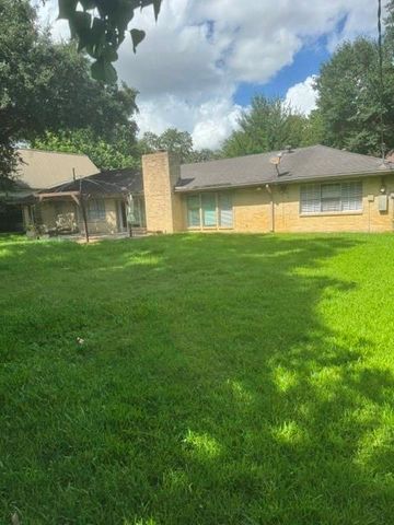 6026 Coral Ridge Road, Houston, TX 77069